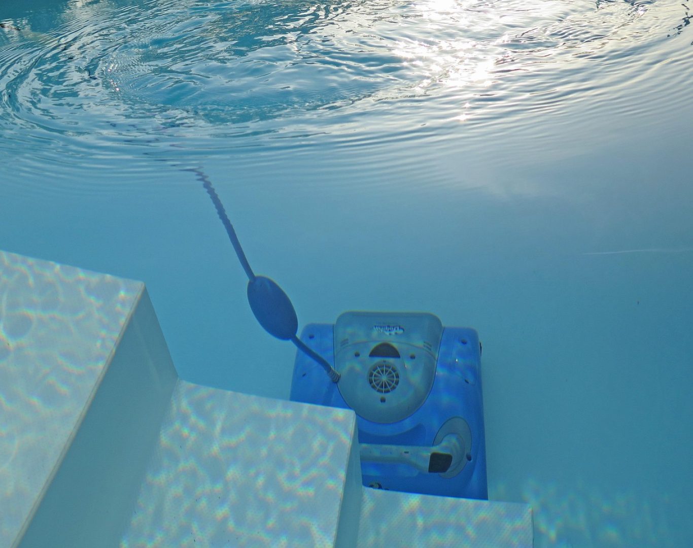 swimming pool, cleaning, robot, blue, stairs, water, waves, swimming pool, swimming pool, nature, swimming pool, swimming pool, swimming pool, robot